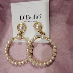 D'Bello Accessories Pearl hoop with pearl post NWT